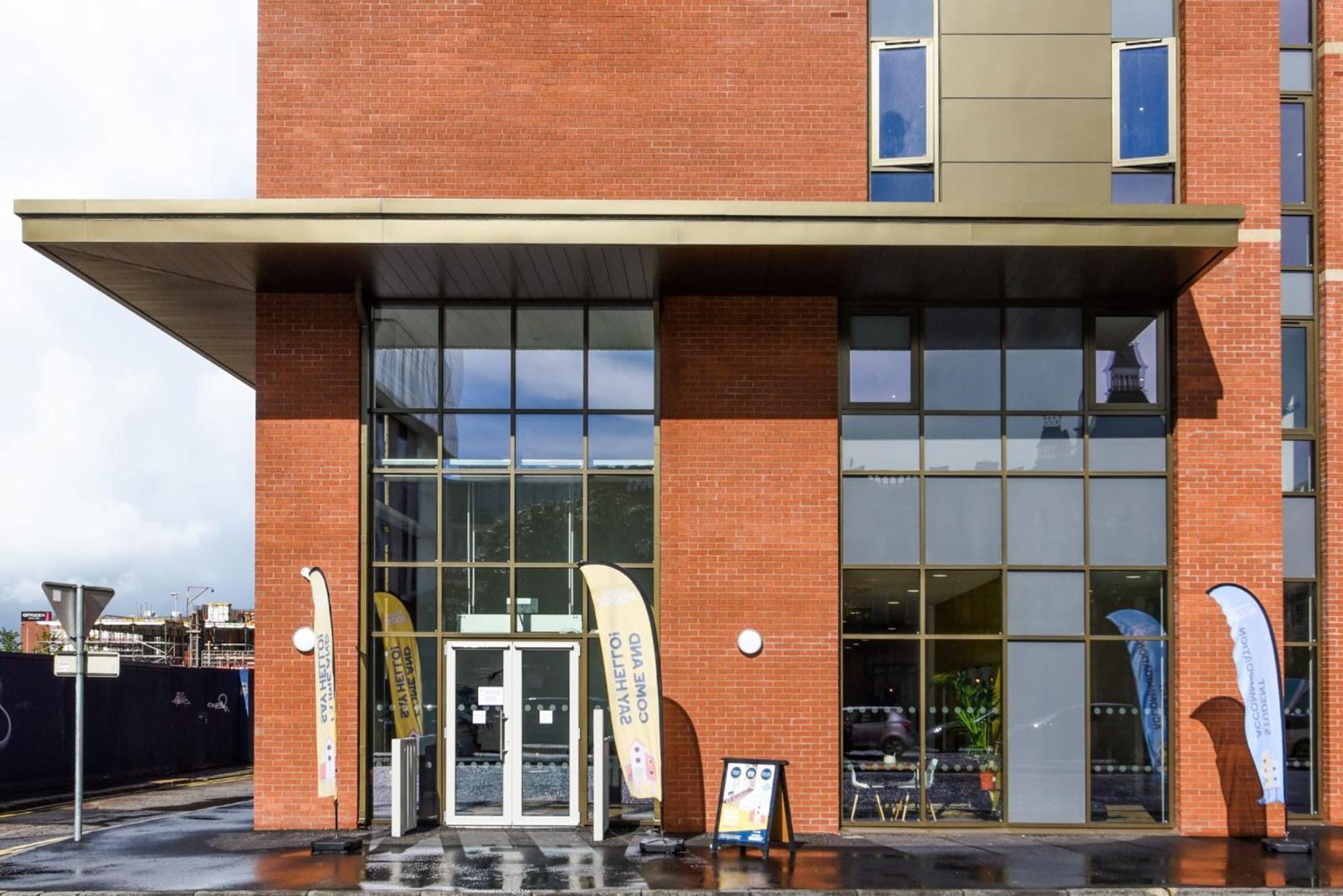 Apartamento For Students Only At Great Patrick Street Belfast Exterior foto