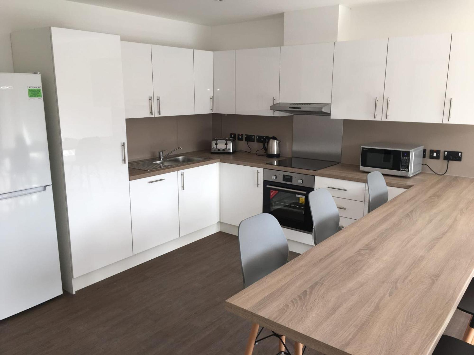 Apartamento For Students Only At Great Patrick Street Belfast Exterior foto